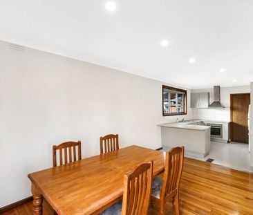 Charming Family Home in Prime Bundoora Location - Photo 1