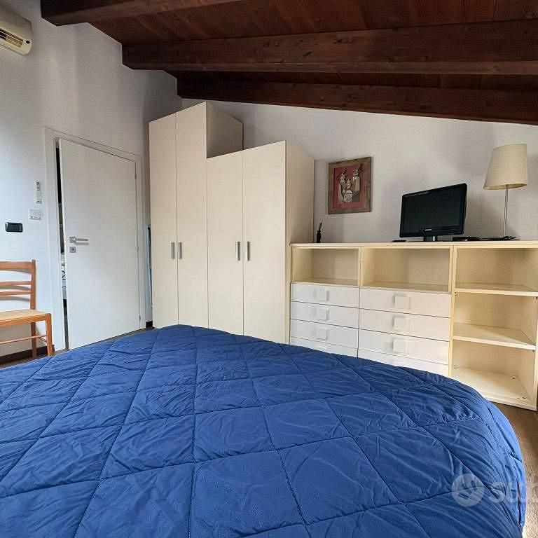 Attico / Mansarda di 45 m² con 2 locali a Bologna - Photo 1