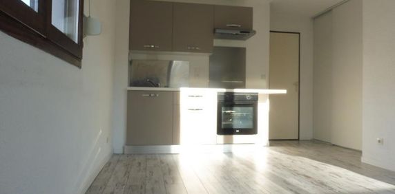 Appartement T2 à louer à Sallanches - Photo 2