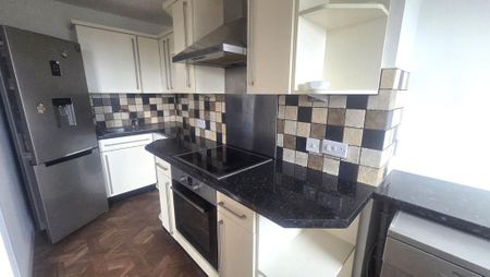 2 bedroom apartment to rent - Photo 4
