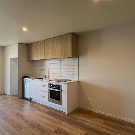 Waterloo 1 Bedroom - Photo 3