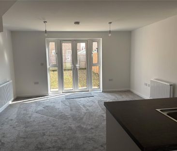 2 bedroom end of terrace house to rent - Photo 1