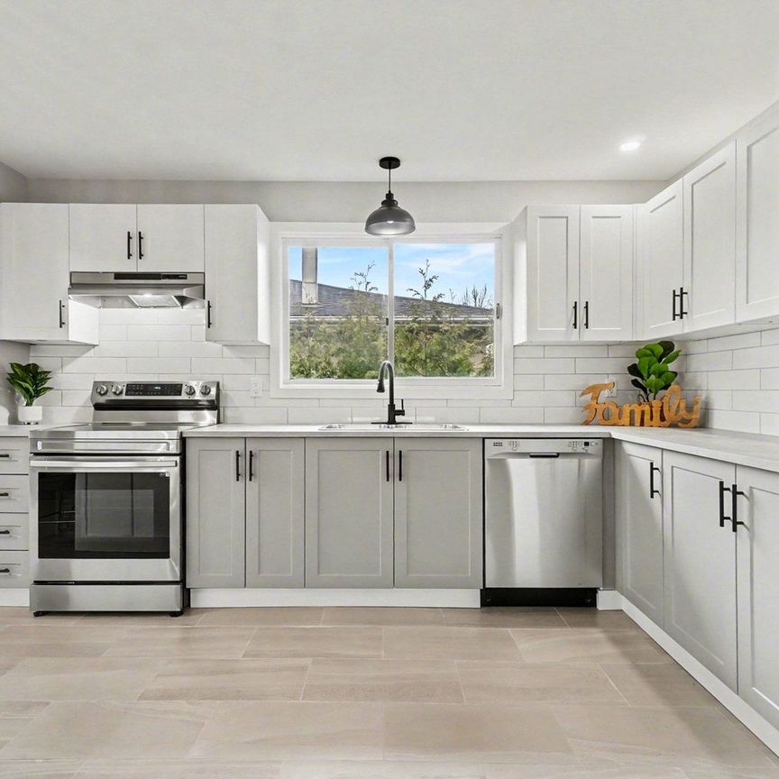 For Lease - 3 Ashwick Court, South of Baseline to Knoxdale, Ontario - Photo 1