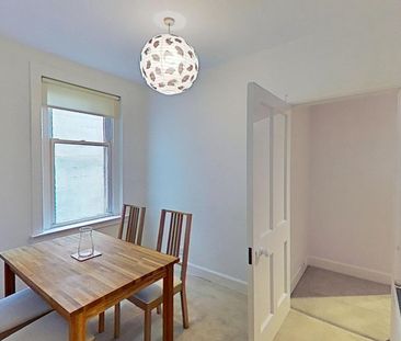 3 bedroom apartment to rent - Photo 6