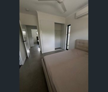 New Duplex Central Location - Photo 4