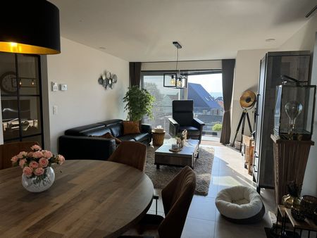 Luxueus appartement met ruim balkon in het centrum van Otegem. - Foto 4