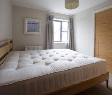 Apt 8 Carolan House, 56 Rossmore Drive, Belfast, BT7 3LA - Photo 6