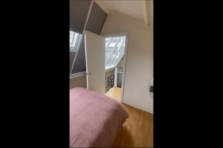 3 Bed Terraced House, Welmar Mews, SW4 - Photo 2