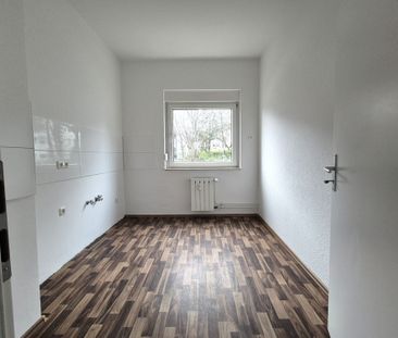 3-Zimmer-Erdgeschosswohnung mit Balkon! - Photo 1