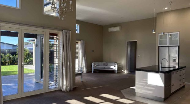 Modern Family Living - Photo 1