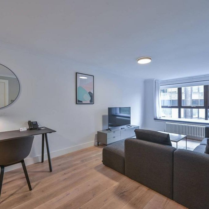 1 bedroom flat to rent - Photo 1