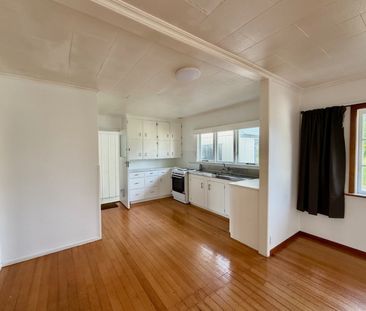 56 Christmas Road, Manurewa, Auckland - Photo 5