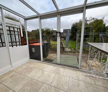 2 bedroom terraced house to rent - Photo 5
