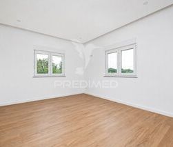 House 3 bedrooms Renovated spacious Carrazedo Amares for rent - bar... - Photo 3