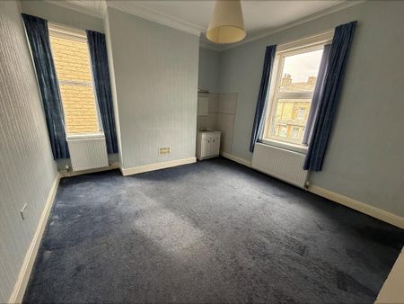 5 bedroom detached house to rent - Photo 5