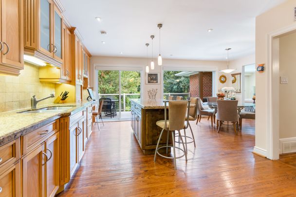 For Lease - 195 Burbank Drive, Toronto, Ontario - Photo 1