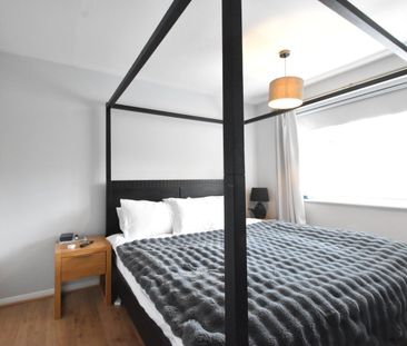 Julian Hill, Weybridge, KT13 - Photo 4