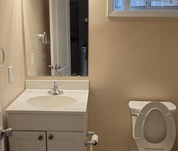 For Lease - 5545 Northrise Road Unit# Bsmt, Mississauga, Ontario - Photo 2