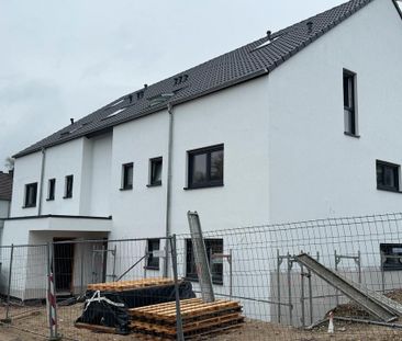 EG-Whng mit Garten, 101 m2, Übach-Marienberg. Luxus-Neubau, E40N - Photo 1