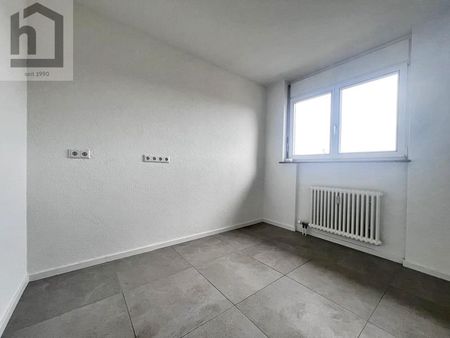 2023 saniert: Moderne 3- Zimmer-Wohnung im schönen Korntal- Münchingen - Photo 2