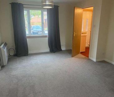 Dunlin Crescent, Cove, Aberdeen, AB12 - Photo 3