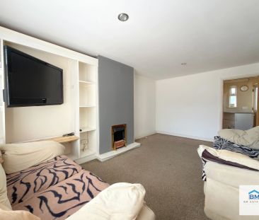 2 Bedroom Semi-Detached - Photo 1