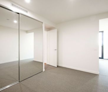 Luxury in the Heart of the City - Photo 5