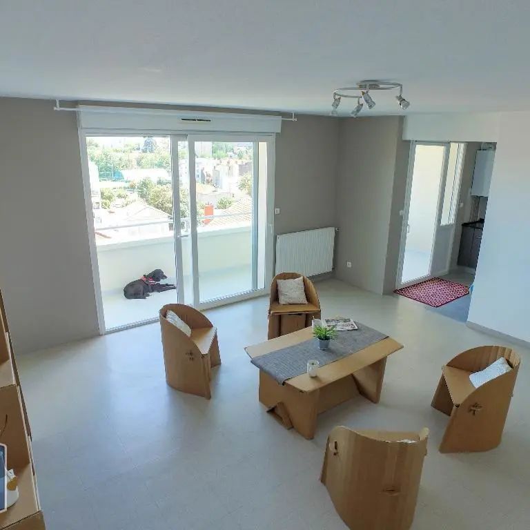 Appartement à louer 3 pièces 73.37m² - Photo 1