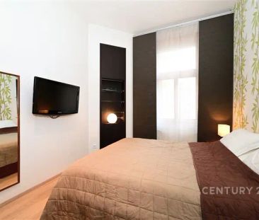 Pronájem luxusního zařízeného bytu 2+1, 79 m - Photo 1