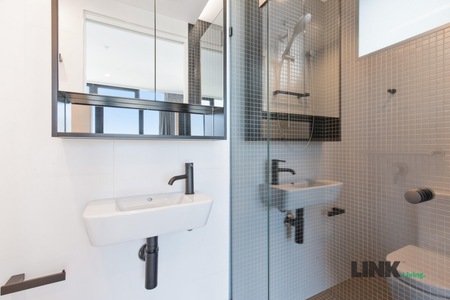 510/19 DESHON STREET, Woolloongabba QLD 4102 - Apartment For Rent | Domain - Photo 5