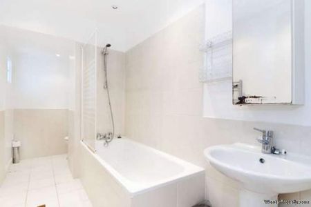 3 bedroom property to rent in London - Photo 4