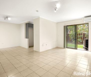 Two Bedroom Unit In Convenient Location - Photo 6