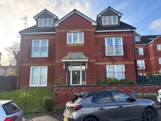 2 bedroom penthouse to rent - Photo 1