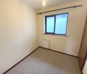 3 bedroom detached bungalow to rent - Photo 3