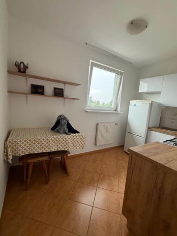 Funkcjonalna kawalerka w cichej lokalizacji 37.7 m² - Photo 3