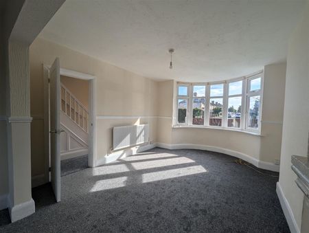 3 Beds - Property - - Photo 4
