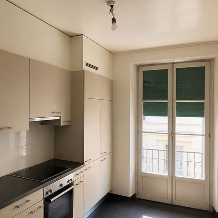 Proche rue de Carouge, quartier calme et agréable à vivre - Foto 4