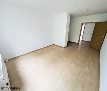 ++ schöne, gemütliche 3-Raum Wohnung mit Balkon in Limbach-Oberfroh... - Photo 1