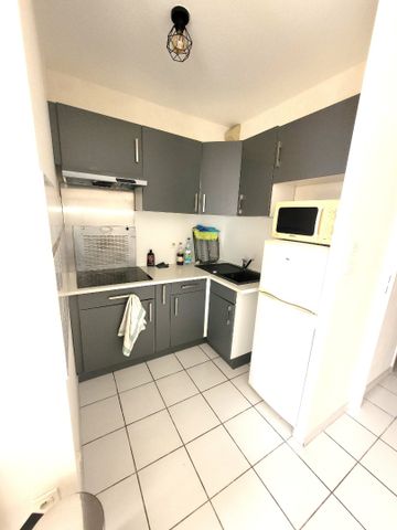 Location Appartement 29m² CALAIS 62100 - Photo 4