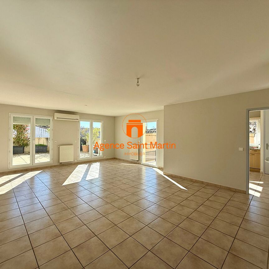 Location Appartement 5 pièces 142m² - Photo 1