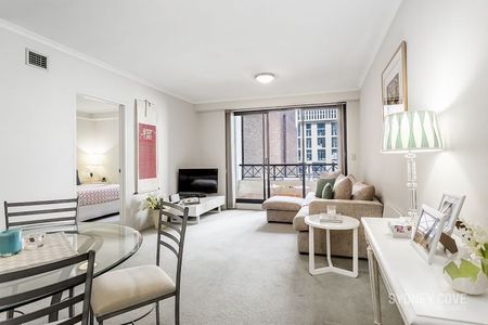 PERFECTLY PRESENTED APARTMENT | Furnished - Photo 4