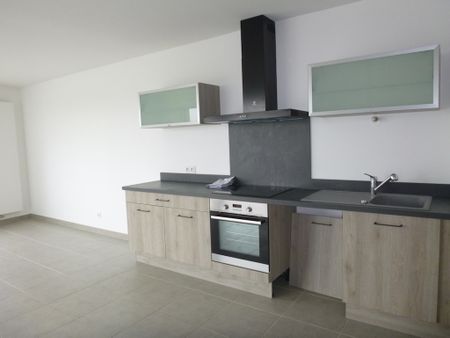 Location Appartement 2 pièces 49m² - Photo 3