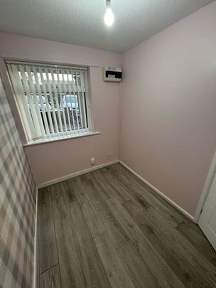 Heather Close, Runcorn - Photo 1