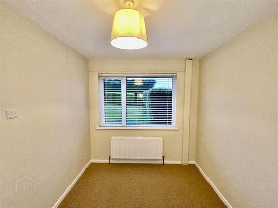 10 Killeen Avenue, Bangor, BT19 1NB - Photo 1