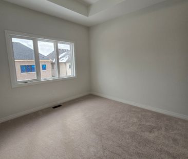 For Lease - 45 Auckland Drive, Whitby, Ontario - Photo 3