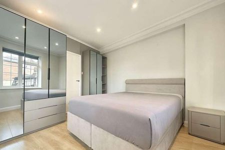 Downing Street, Farnham, Surrey, Surrey, GU9 - Photo 2