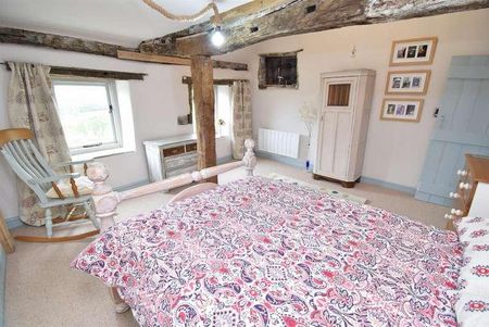 Briar Cottage, Briestfield Road, Wakefield, WF12 - Photo 5