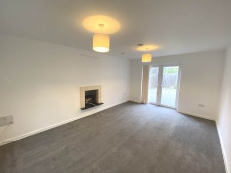 Price £2,900 pcm - Available Now - Unfurnished - Photo 2