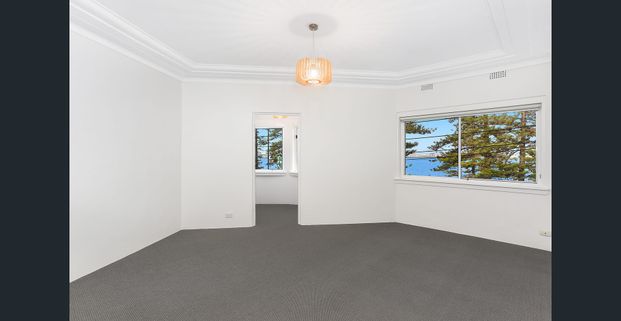 Spacious One-Bedroom Apartment with Stunning Water Views - Photo 1