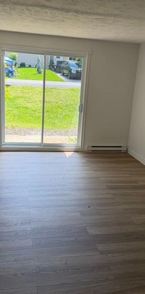 4 1/2 Bromont - Photo 1